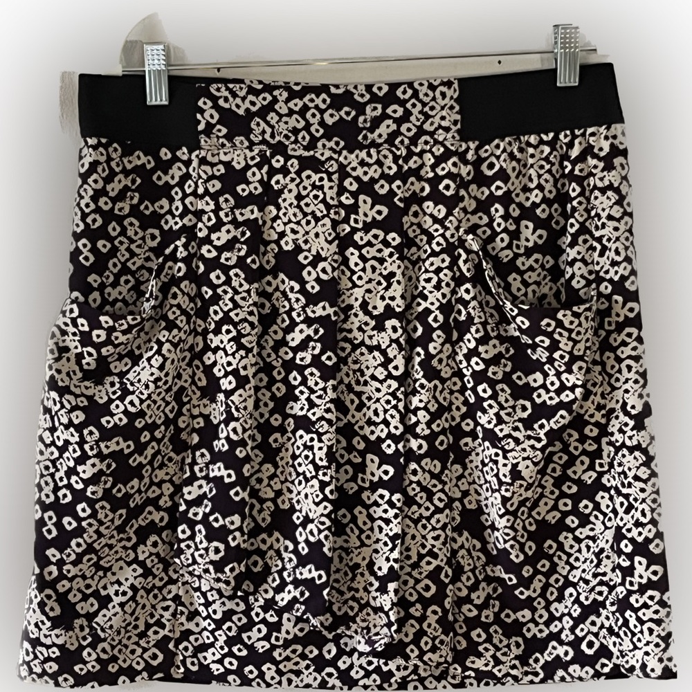 GAP Black and White Patterned Skirt